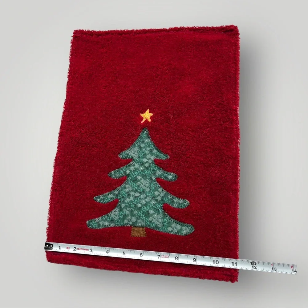 Lot/2 𝑯𝒂𝒏𝒅𝒎𝒂𝒅𝒆 Holiday Christmas Hand Towels 🎁